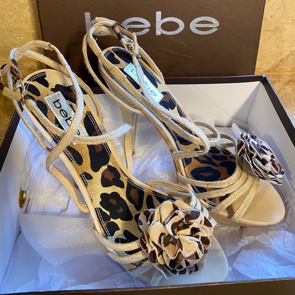 NWT BEBE heels - Picture 6 of 9